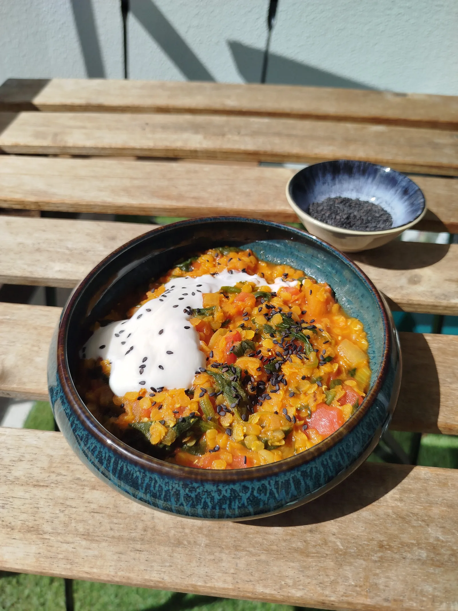 Dhal de lentilles corail et épinards